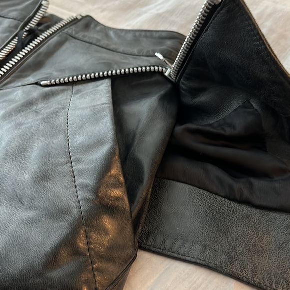 Biker skirt... leather unique style. - Picture 5 of 5